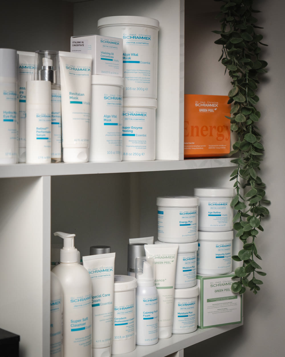 Dr. Christine Schrammek — Green Peel Home Set